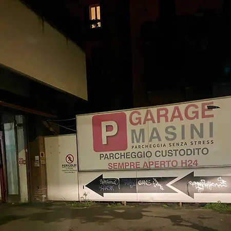 Masini Station Big
